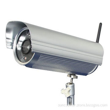 Water-resistant IP Camera with Wide Dynamic CCD Sensor, IR, Alarm